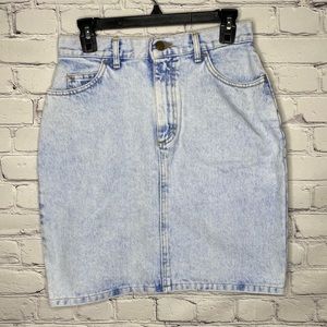 Vintage Lee Light Wash Knee Length Denim Skirt